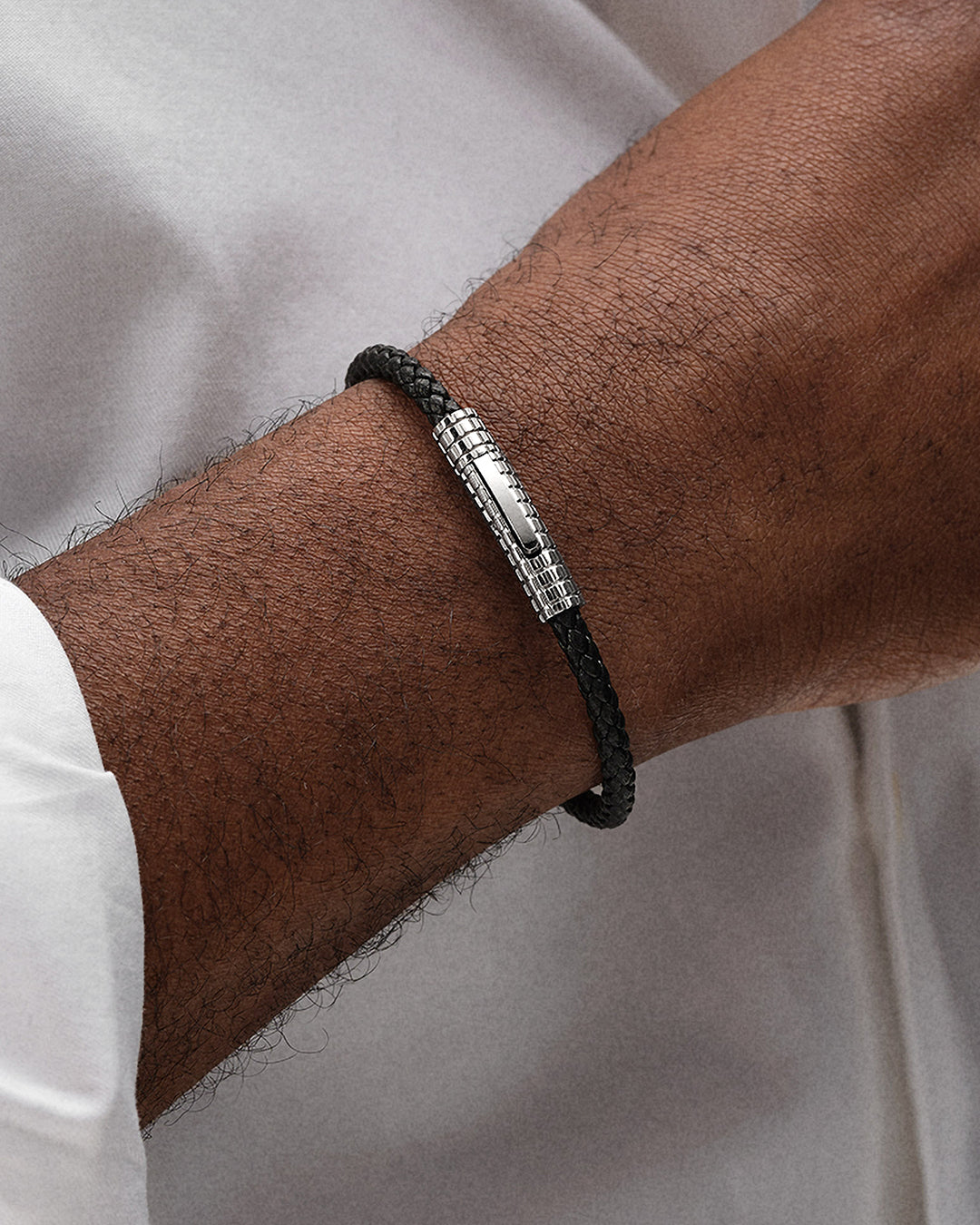 アクセサリー manowar Leather Bracelet Grid Leather Bracelet | Waldor & Co. Bracelets – WALDOR & CO.